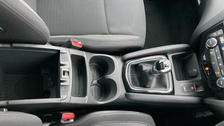 Nissan Qashqai 1.5 dCi 115 Acenta Premium 5dr Diesel Hatchback